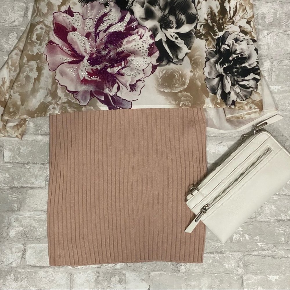 SOLD | Garage Cream Bodycon Mini Skirt - Picture 13 of 16